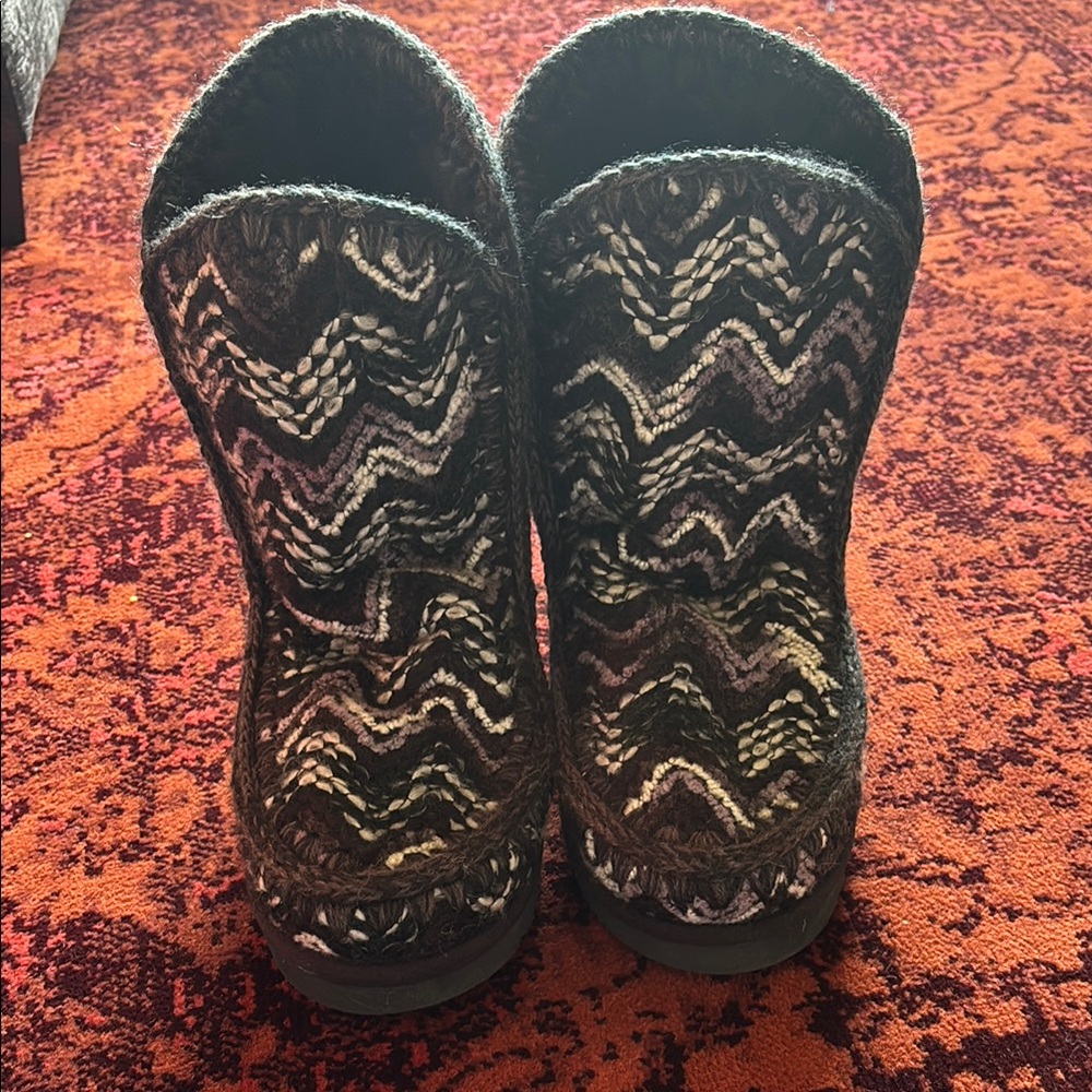 Mou Missoni Zigzag Knit Boots
